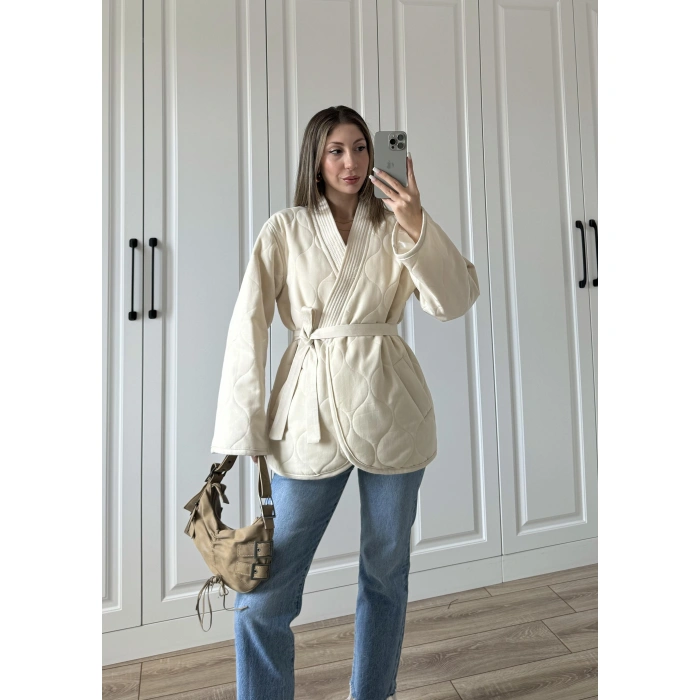 Kuşaklı Astarlı Taş Kapitone Ceket