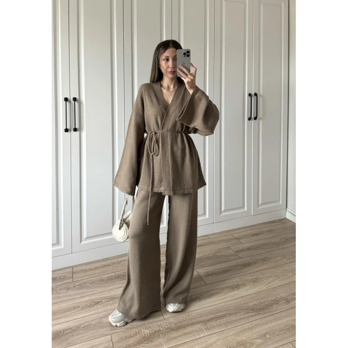 Luvre Bağlamalı Cappuccino Triko Takım