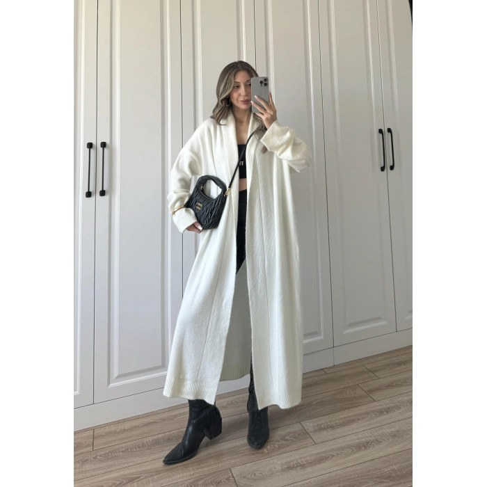 Pinterest Ekru Uzun Triko Hırka