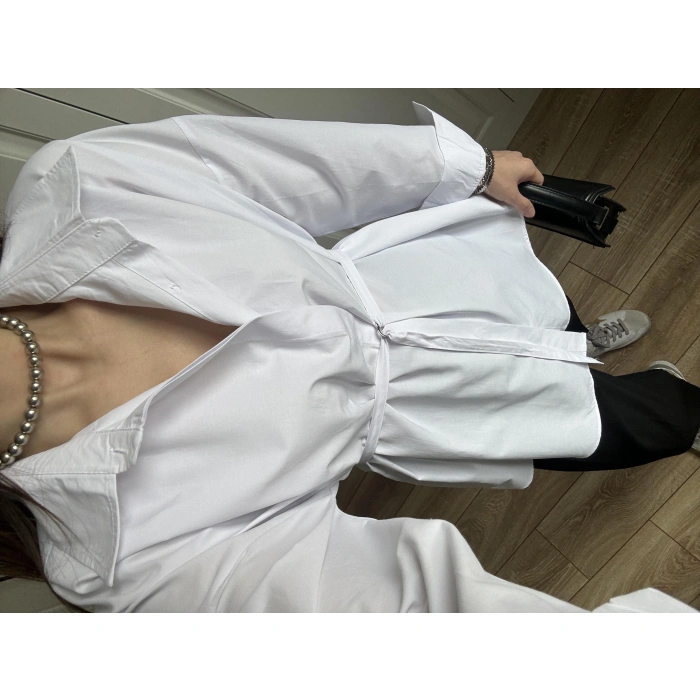 Tina İnce Kemerli Beyaz Gömlek