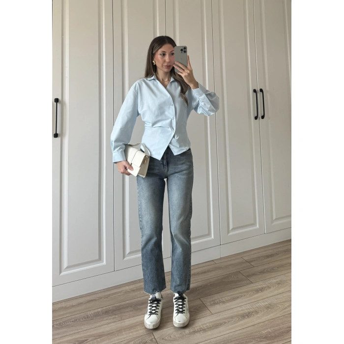 Yandan Düğmeli Çapraz Tasarım Bebe Mavi Poplin Gömlek