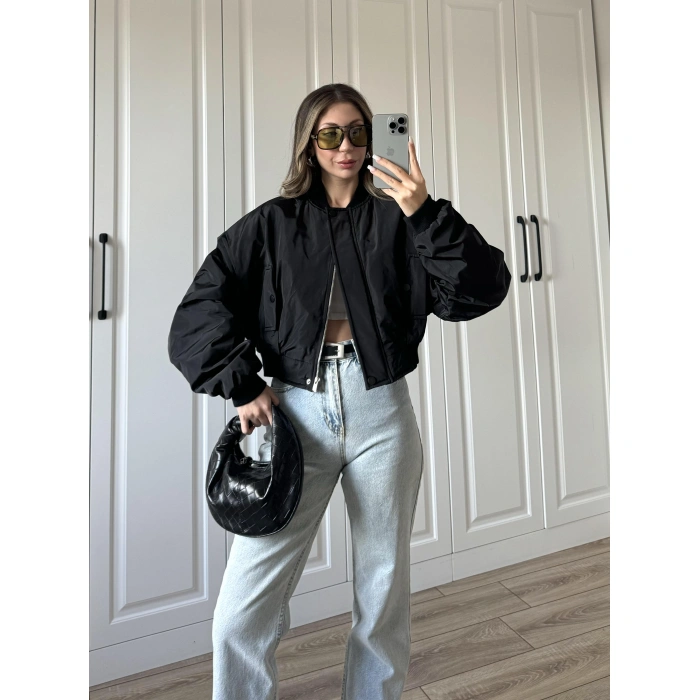 Zr Model. Astarlı Siyah Bomber Ceket