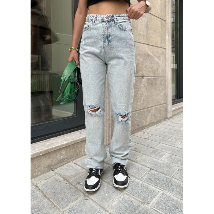 Zr Model Yırtık Jean