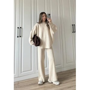 Sık Dokuma Tok Taş Triko Takım