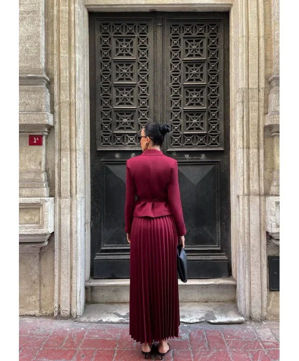 Kadın Bordo Kemerli Blazer Ceket ve Pilliseli Takım