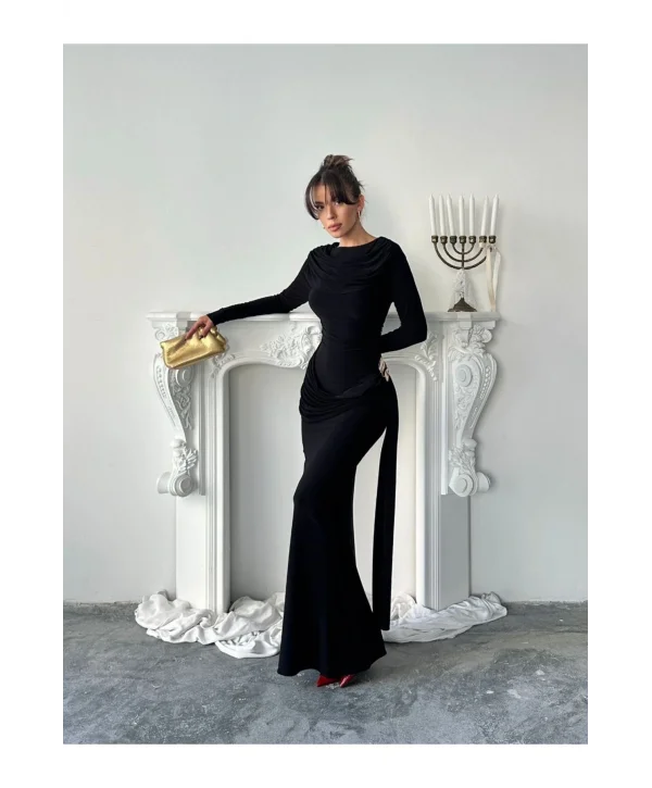 Kadın Drapeli Vücudu Saran Asimetrik Detaylı Uzun Zarif Elbise