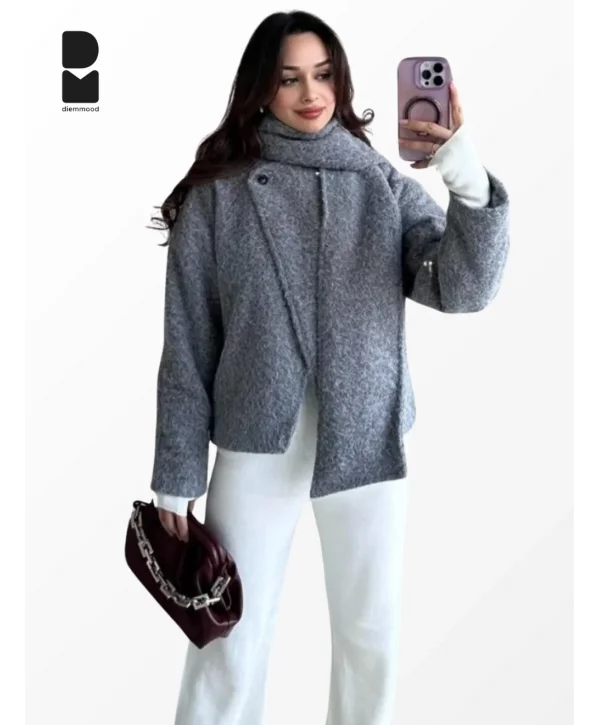 Kadın Gri Atkılı Düğmeli Marka Model Kışlık Mont