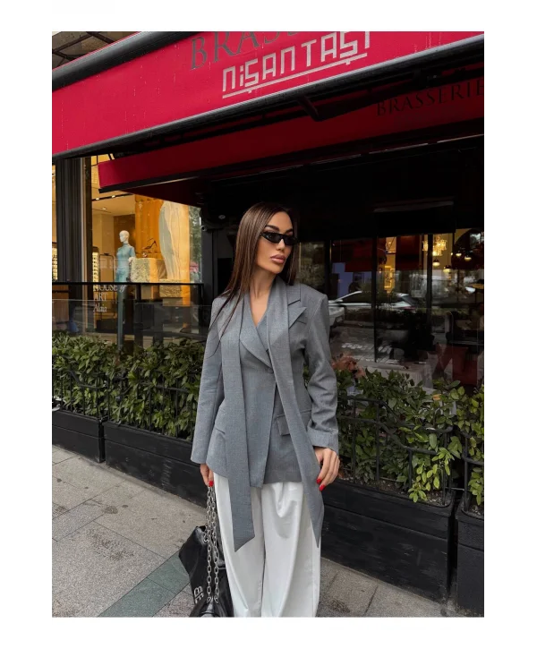 Kadın Modern Tasarım Şal Detaylı Ceket