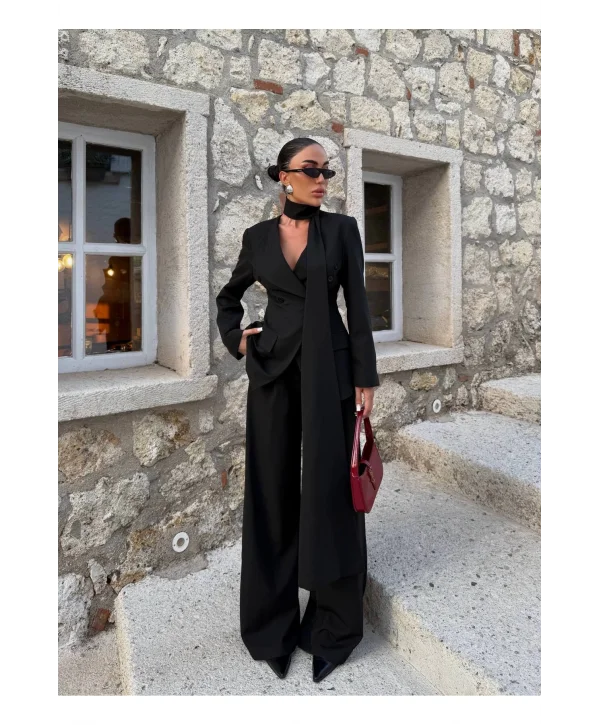 Kadın Modern Tasarım Şal Detaylı Pantolon Ceket Takımı