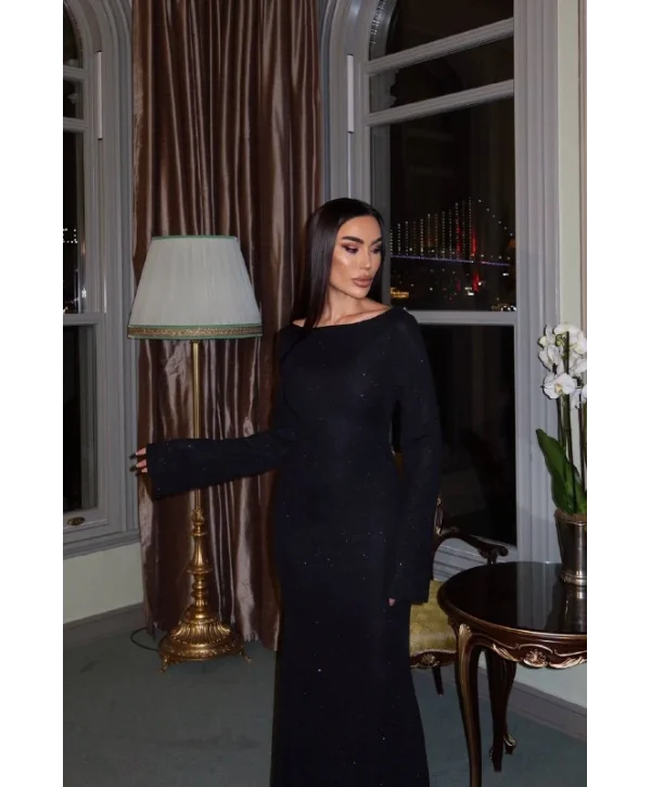 Kadın Siyah Simli Sırt Dekolteli Uzun Elbise