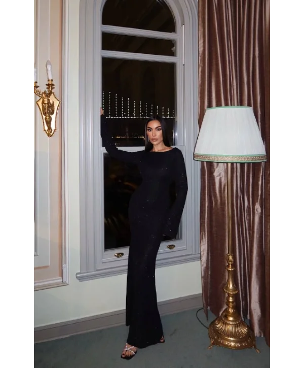 Kadın Siyah Simli Sırt Dekolteli Uzun Elbise