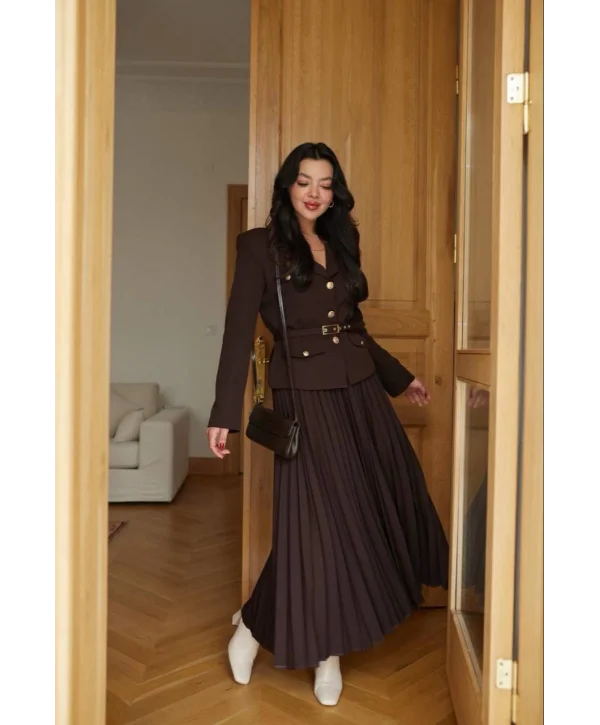 Kadın Kahverengi Kemerli Blazer Ceket ve Piliseli Takım