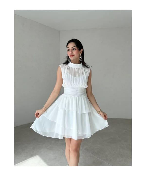 Model Drapeli,dik Yaka,kolsuz,mini,fermuar Kapamalı,şifon,çapraz Kesim Etek Detaylı Elbise