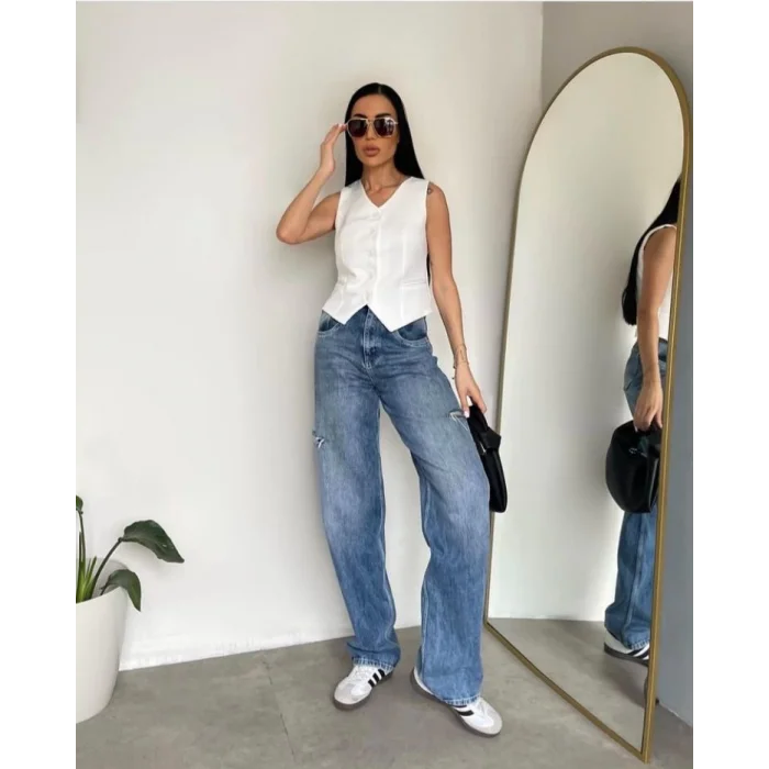 Kadın Düğmeli Klasik Beyaz Yelek