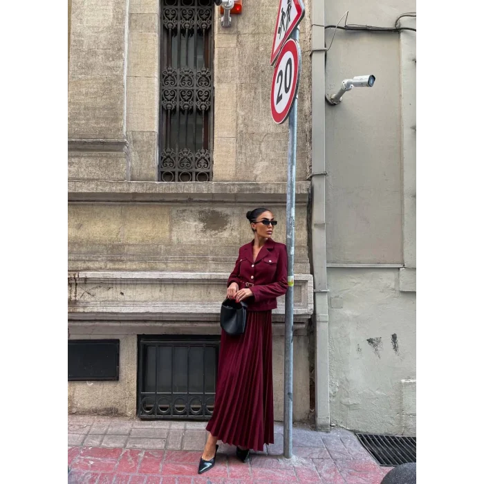 Kadın Bordo Kemerli Blazer Ceket ve Pilliseli Takım