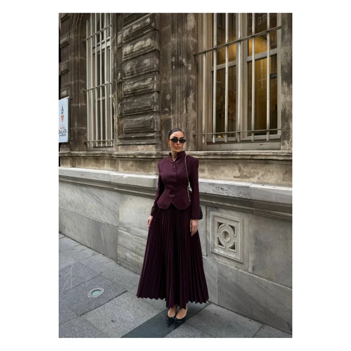 Kadın Bel Oturtmalı Nakış Detaylı Düğmeli Pliseli Uzun Etek & Ceket Takım