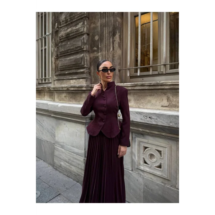 Kadın Bel Oturtmalı Nakış Detaylı Düğmeli Pliseli Uzun Etek & Ceket Takım