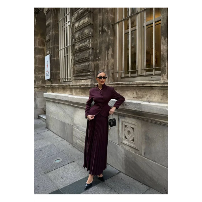 Kadın Bel Oturtmalı Nakış Detaylı Düğmeli Pliseli Uzun Etek & Ceket Takım