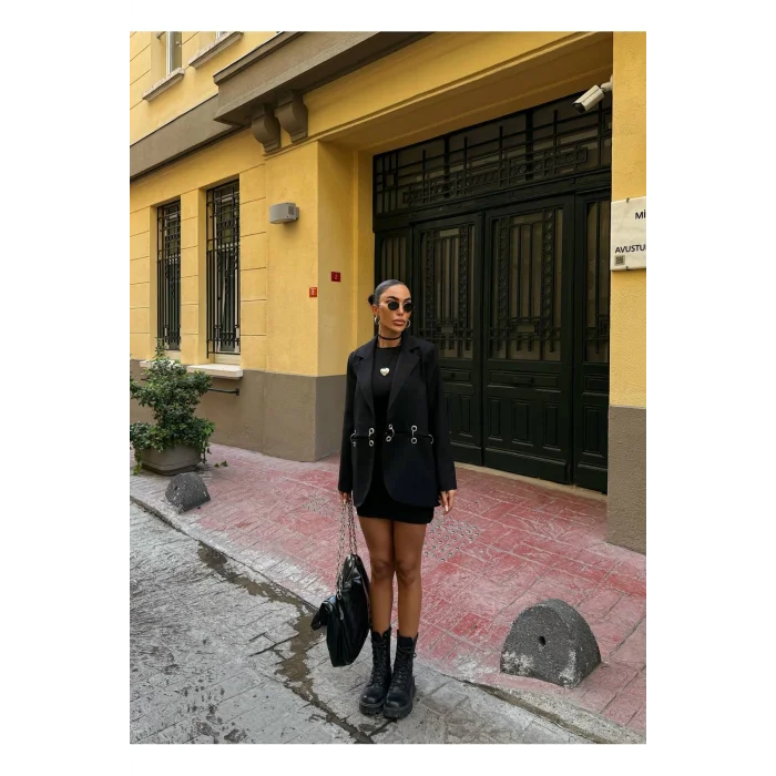 Kadın Çengel Detaylı Blazer Ceket