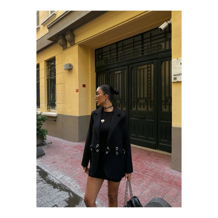 Kadın Çengel Detaylı Blazer Ceket