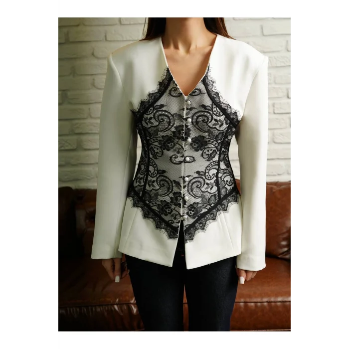 Kadın Dantel İşlemeli Bel Oturtmalı Blazer Ceket