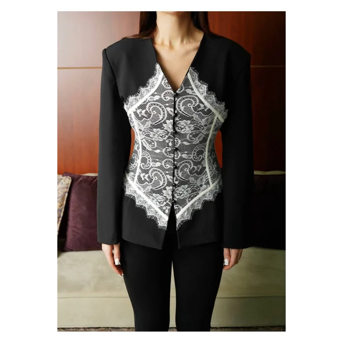 Kadın Dantel İşlemeli Bel Oturtmalı Blazer Ceket