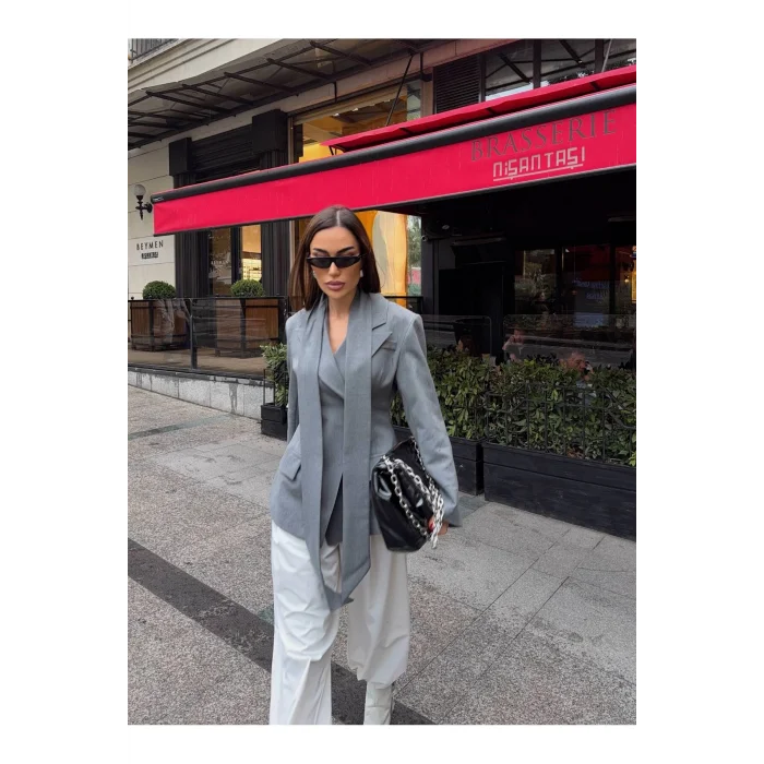 Kadın Modern Tasarım Şal Detaylı Ceket