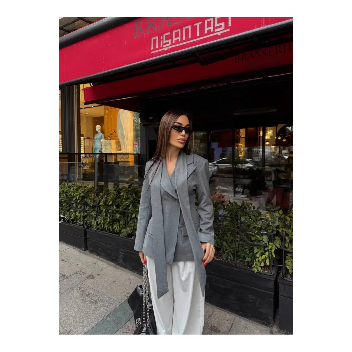 Kadın Modern Tasarım Şal Detaylı Ceket