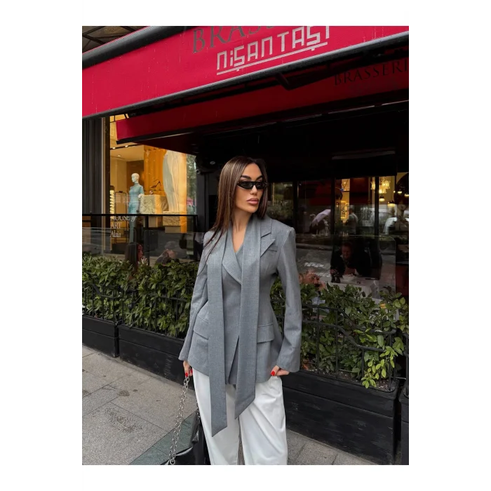 Kadın Modern Tasarım Şal Detaylı Ceket