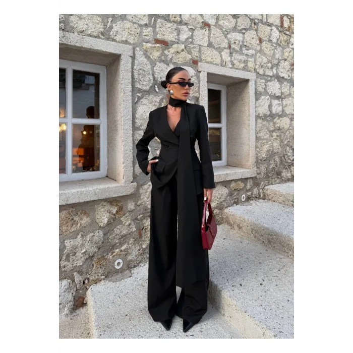 Kadın Modern Tasarım Şal Detaylı Pantolon Ceket Takımı