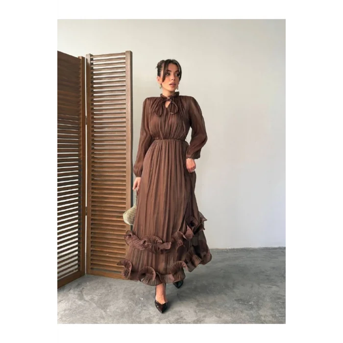 Kadın Şifon Fırfır Detaylı Hakim Yaka Bağlamalı Bel Büzgülü Lastikli Uzun Elbise