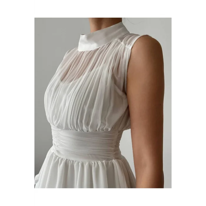 Model Drapeli,dik Yaka,kolsuz,mini,fermuar Kapamalı,şifon,çapraz Kesim Etek Detaylı Elbise