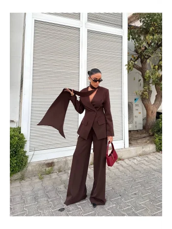 Kadın Modern Tasarım Şal Detaylı Pantolon Ceket Takımı