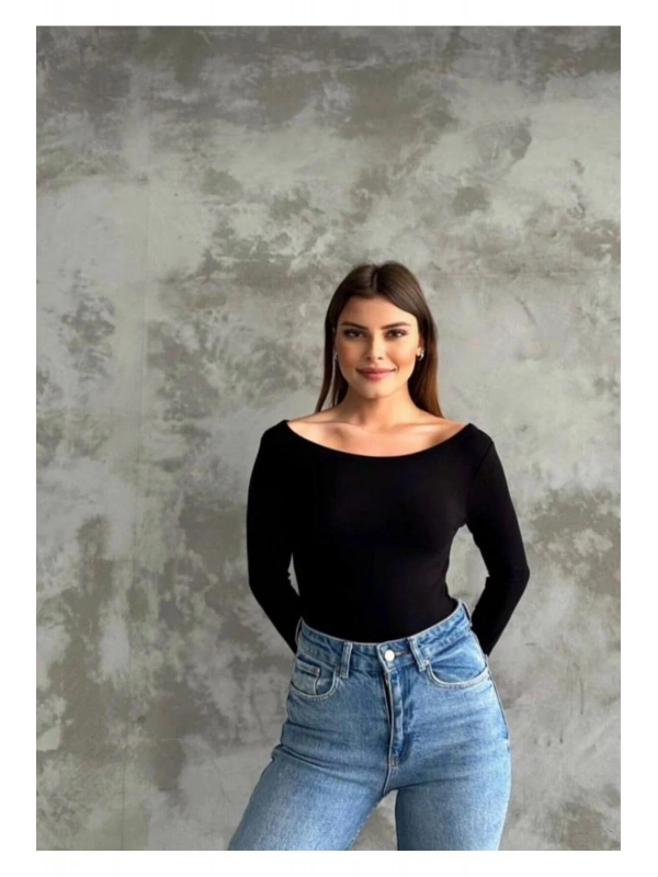 Kadın Kayık Yaka Uzun Kollu Basic Bluz