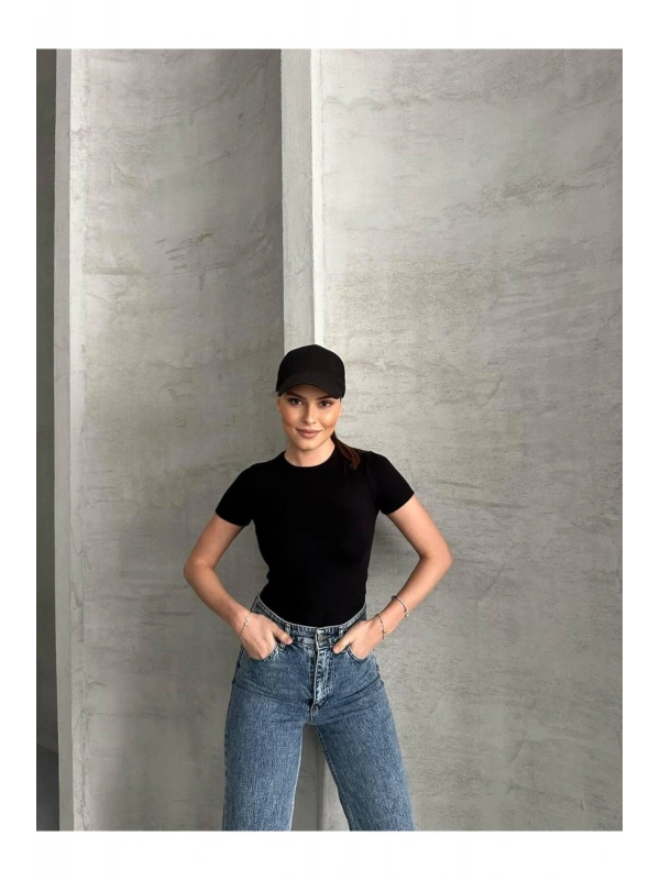Kadın Basic Bisiklet Yaka Slim Fit Body — Kısa Kol Günlük Body