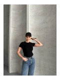 Kadın Basic Bisiklet Yaka Slim Fit Body — Kısa Kol Günlük Body