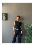 Kadın Waffle Kumaş Kayık Yaka Crop Bluz Pantolon Takım — Rahat Şık Yazlık 2’li Takım