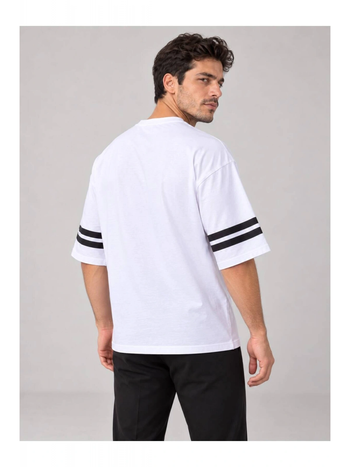 Erkek Bisiklet Yaka Oversize Baskılı T-shirt