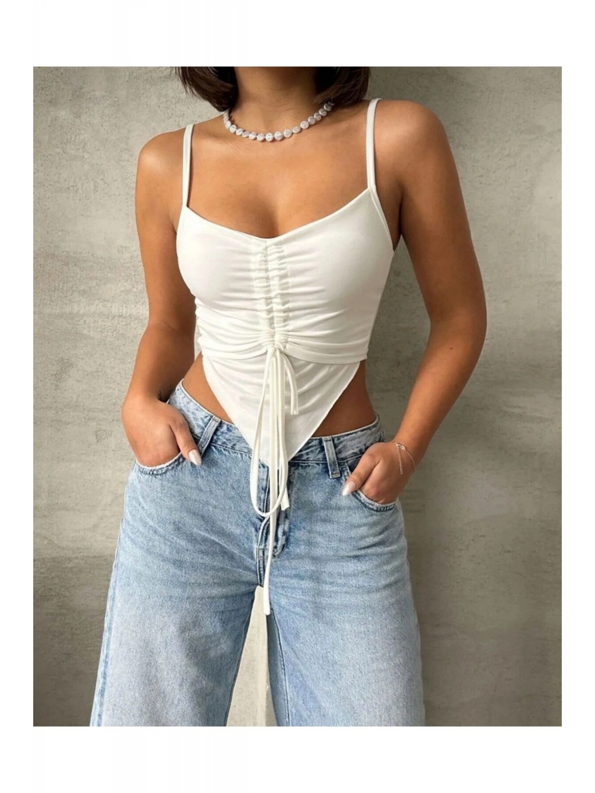 Önü Büzgülü Askılı Crop