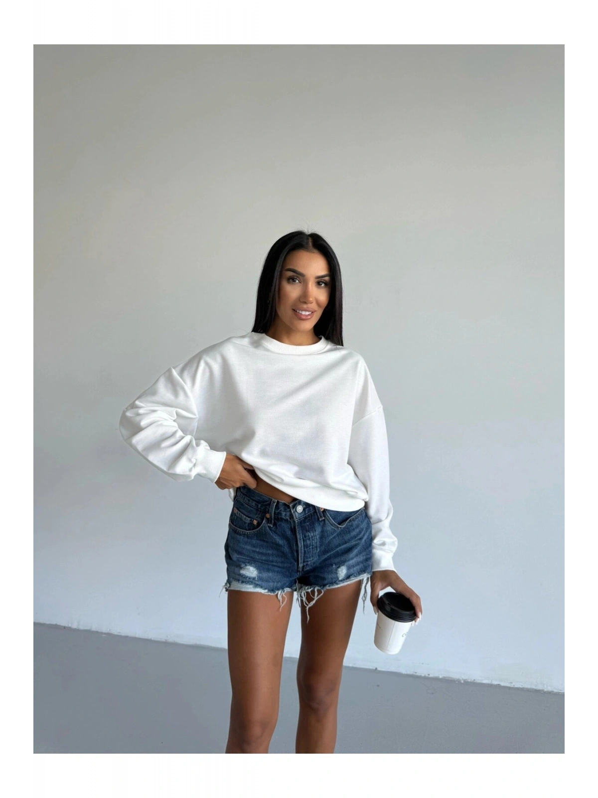 Kadın Beyaz Bisiklet Yaka 2 İplik Sweatshirt HZL25W-FRY123391
