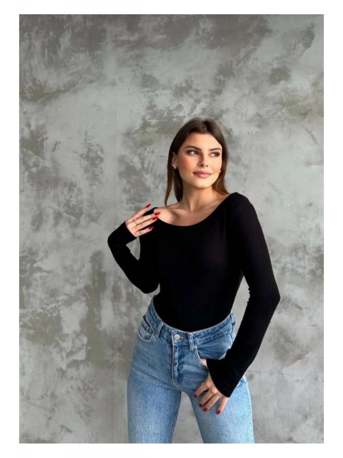 Kadın Kayık Yaka Uzun Kollu Basic Bluz