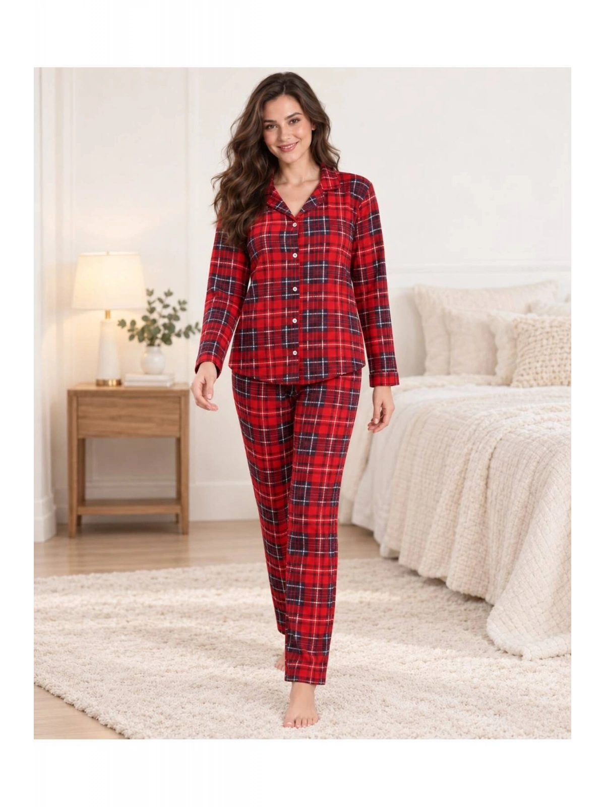 Ekose Desenli Düğmeli Uzun Kollu Kadın Pijama Takımı
