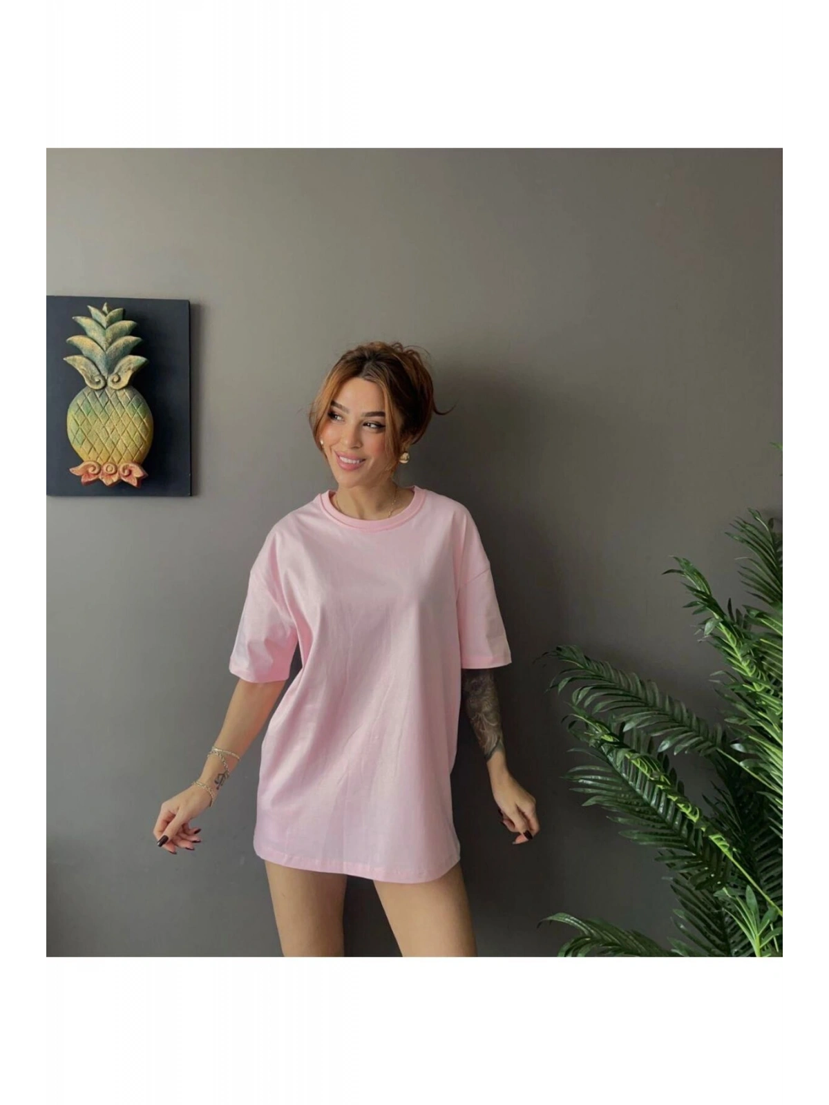Kadın Oversize Basic Tişört – Salaş Kesim Pamuklu Günlük T-Shirt