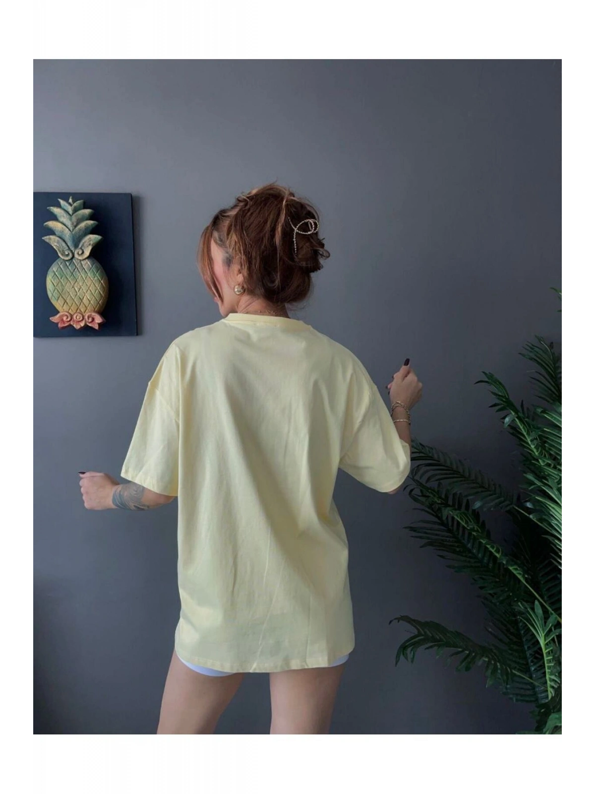 Kadın Oversize Basic Tişört – Salaş Kesim Pamuklu Günlük T-Shirt