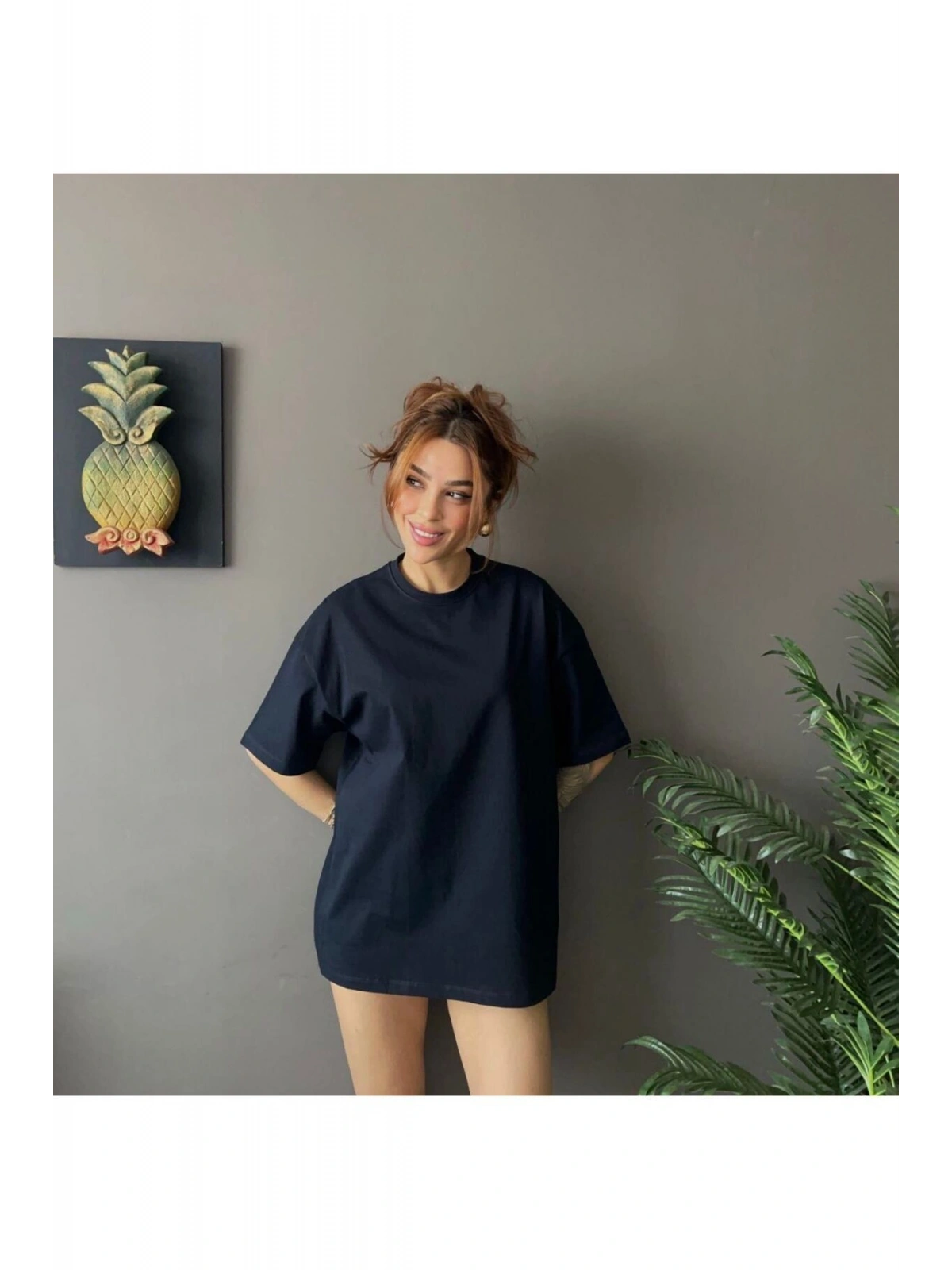 Kadın Oversize Basic Tişört – Salaş Kesim Pamuklu Günlük T-Shirt