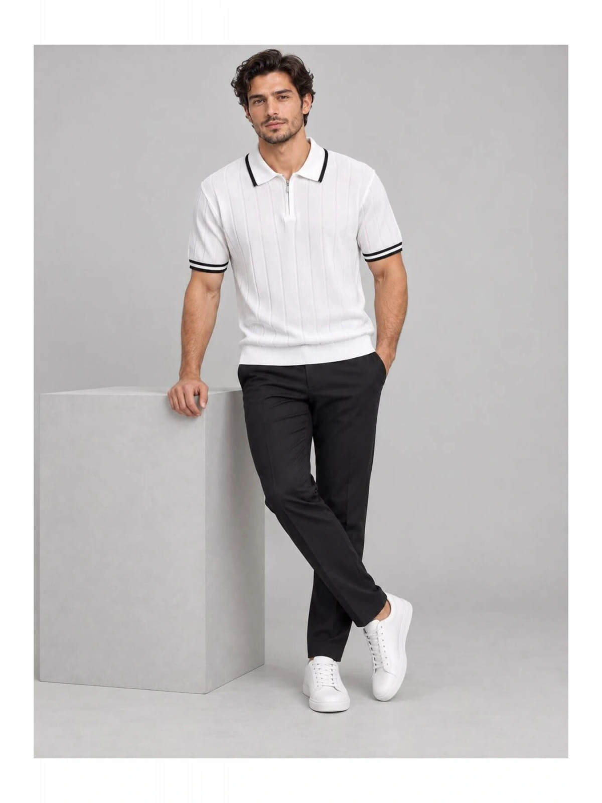 Fermuarlı Polo Yaka Kısa Kollu Triko T-shirt