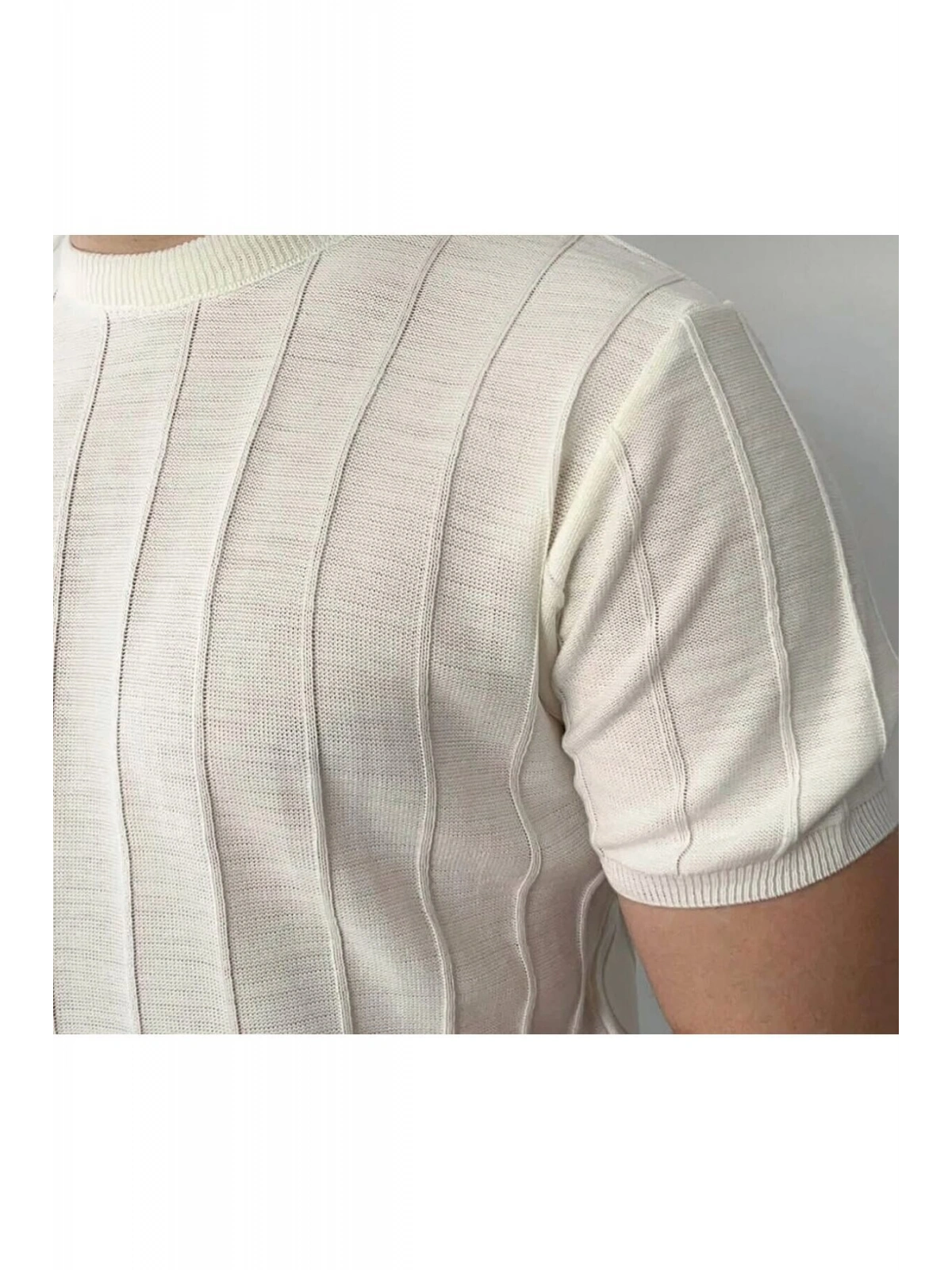 Erkek Slim Kısa Kollu Triko Tişört — Yazlık Basic
