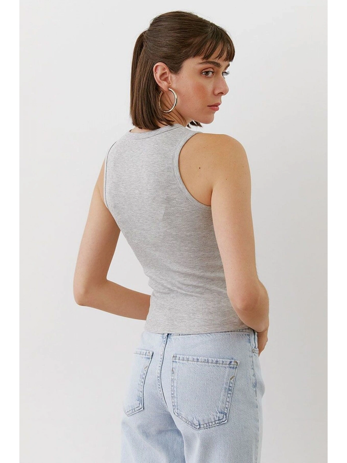 Kadın Fitilli Ribana Halter Yaka Atlet — Yazlık Şık Basic