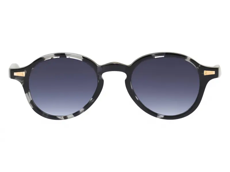 Kyme Sun. Ezio Col. 4