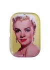 Marilyn Monroe Portresi Bulunan Nostaljik Bir Dekoratif Metal Kutu